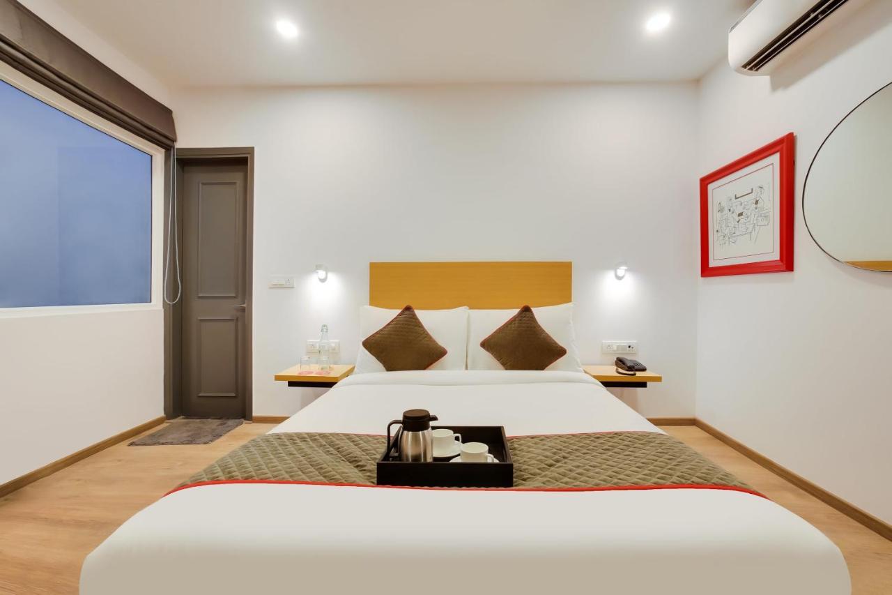 Oyo Townhouse 019 Anand Vihar Hotel New Delhi Exterior photo